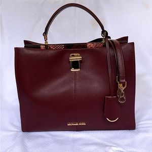 Michael Kors Penelope tote(merlot multi